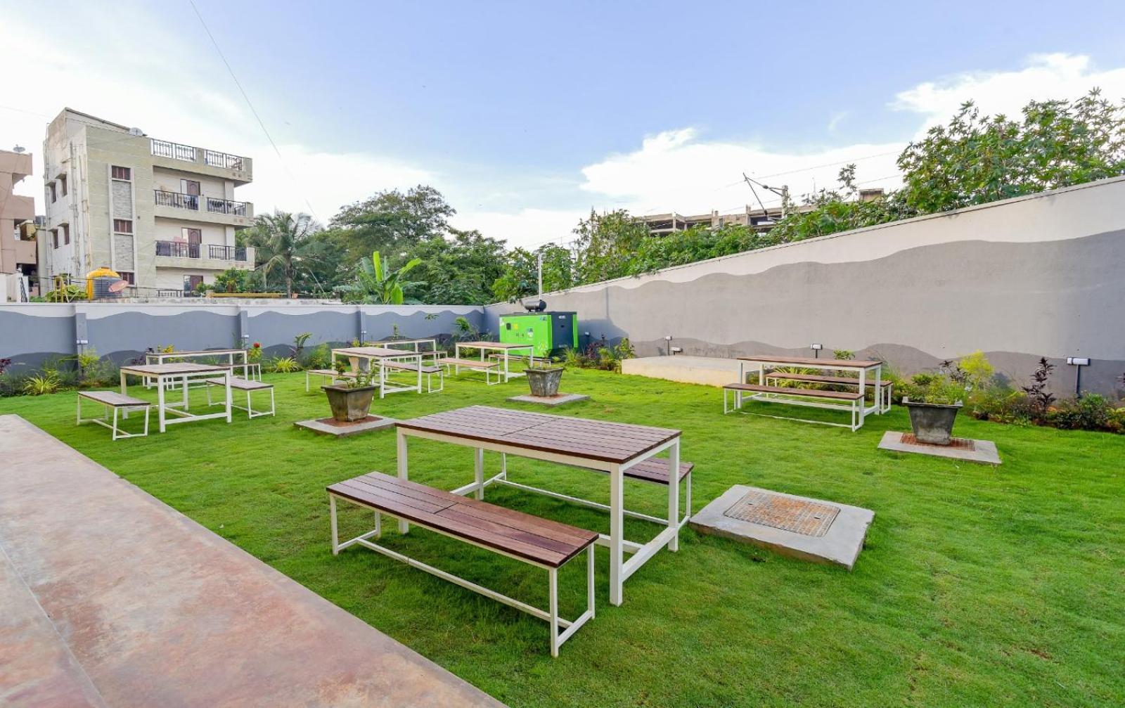 C-Suites Winster Bangalore Exterior foto